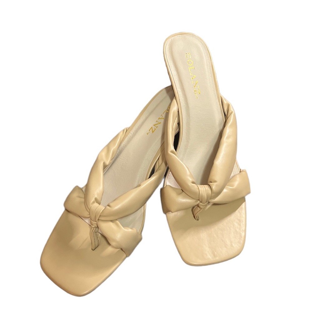 Woman’s Sandal
